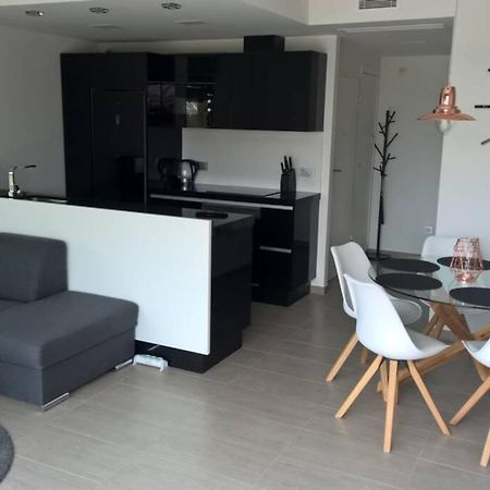 Sun Terrace Apartment Torrevieja Exterior photo